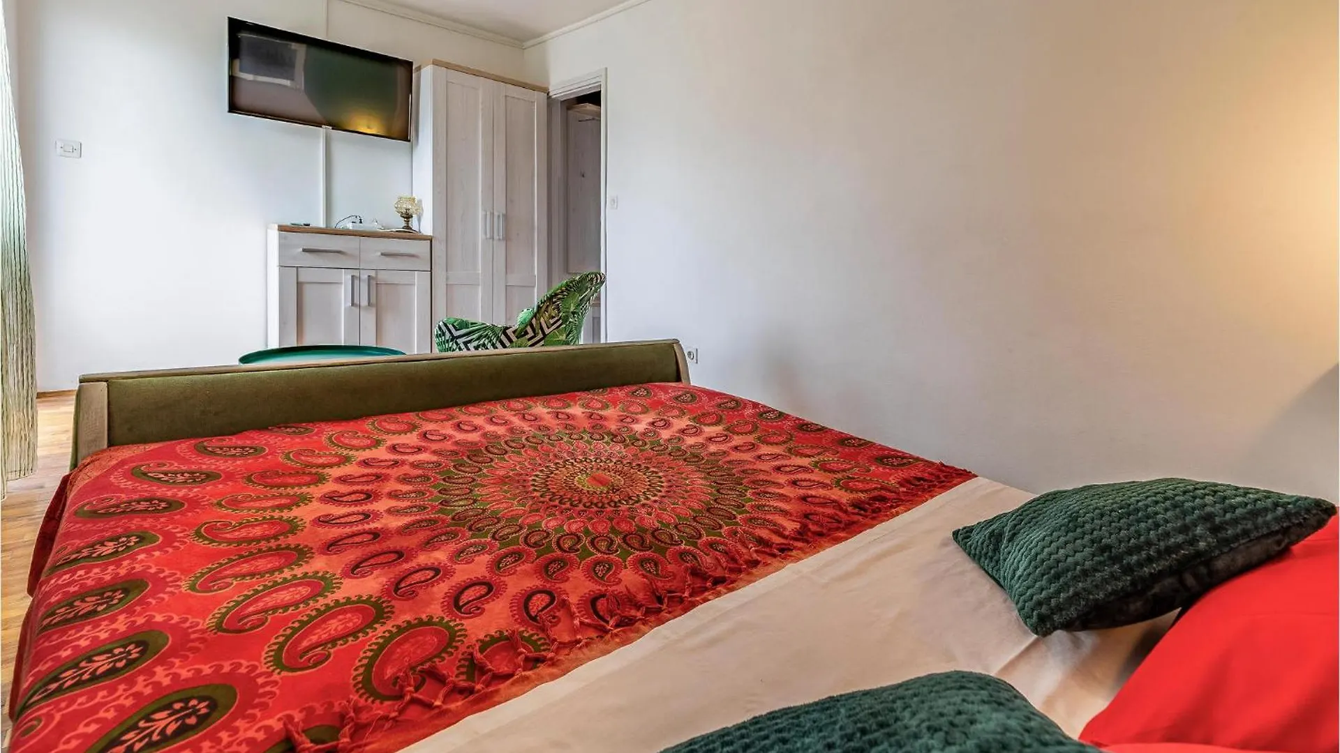 1 Bedroom Amazing Apartment In Banjole