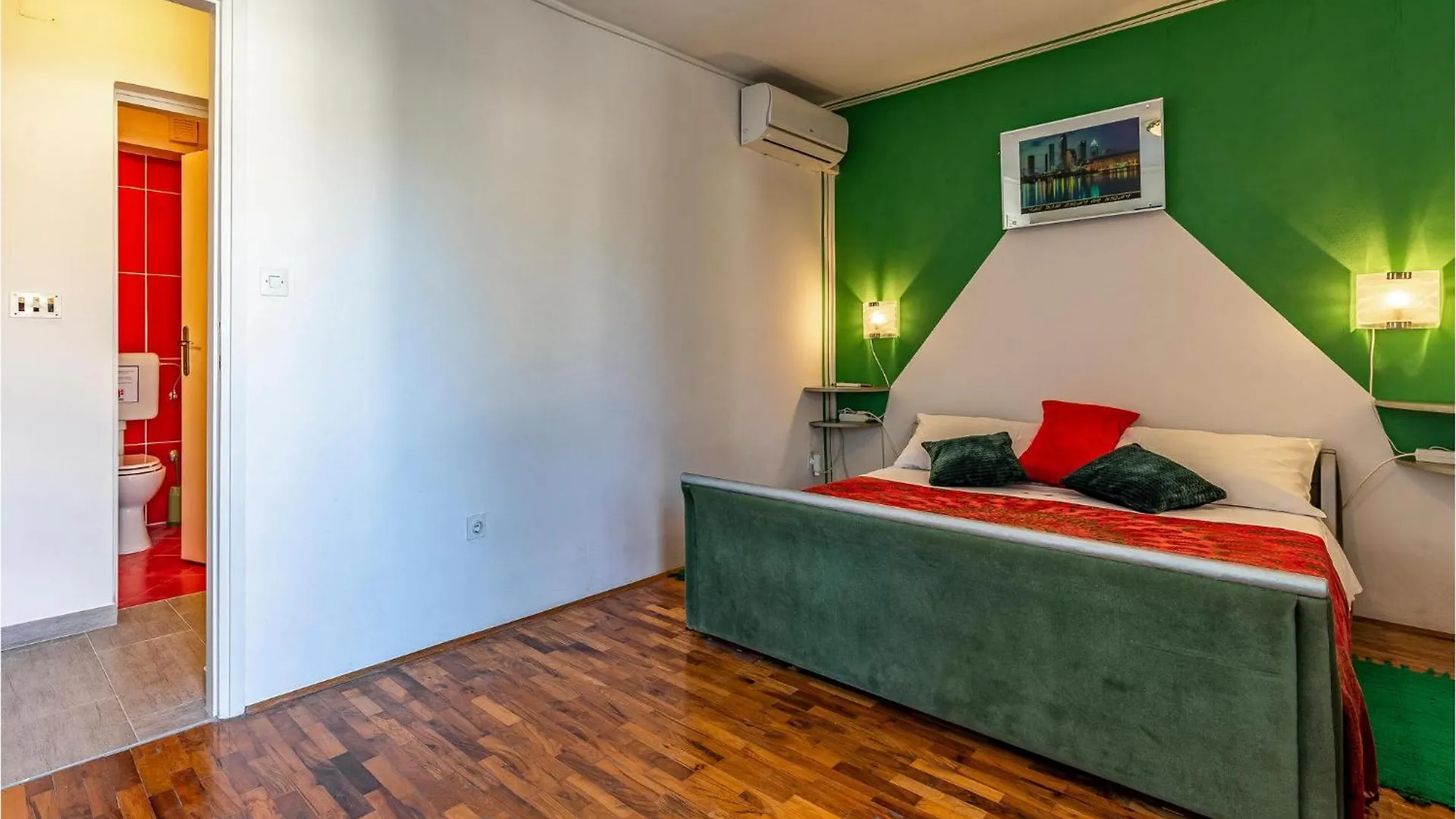 1 Bedroom Amazing Apartment In Banjole